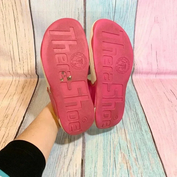 Pink and white therashoe slip on sandals open toe flip Flops - Picture 12 of 12